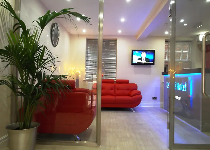 Ville Hotel